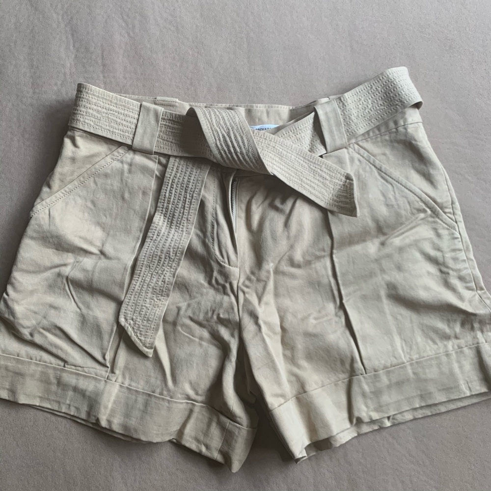 Diane Von Furstenberg Belted Khaki Shorts SZ 8